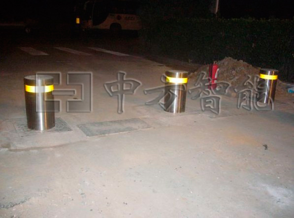 政府院区防撞柱